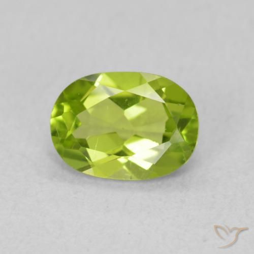 0.89ct Натуральный Ярко-зеленый Перидот, Овал, Чистота VS