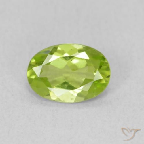 0.77ct Натуральный Светло-живой зеленый Перидот, Овал, Чистота VS