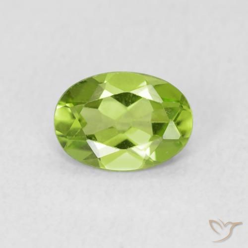 0.79ct Натуральный Ярко-зеленый Перидот, Овал, Чистота VS