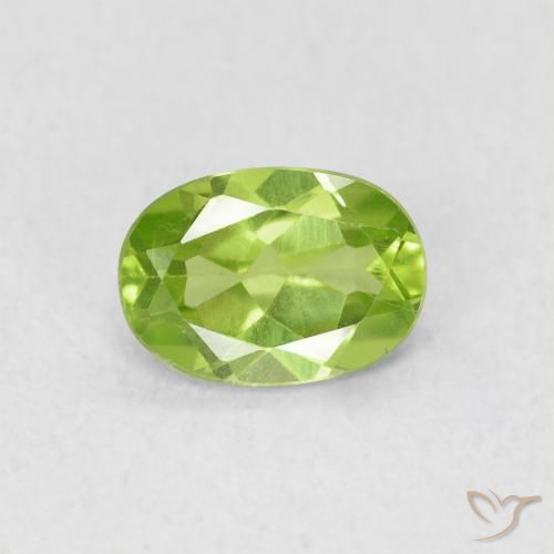 0.83ct Натуральный Ярко-зеленый Перидот, Овал, Чистота VS