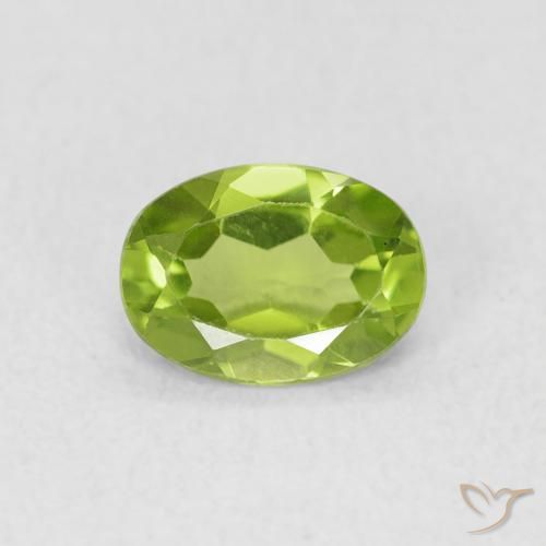 0.84ct Натуральный Ярко-зеленый Перидот, Овал, Чистота VS