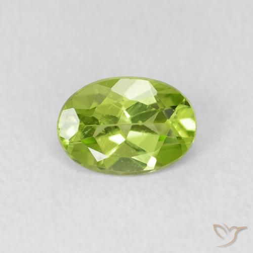0.79ct Натуральный Ярко-зеленый Перидот, Овал, Чистота VS