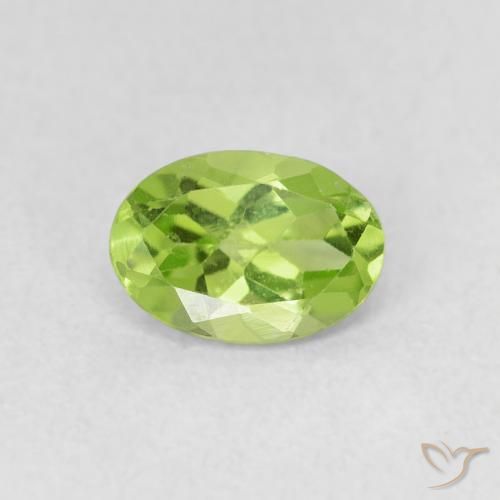 0.78ct Натуральный Ярко-зеленый Перидот, Овал, Чистота VS