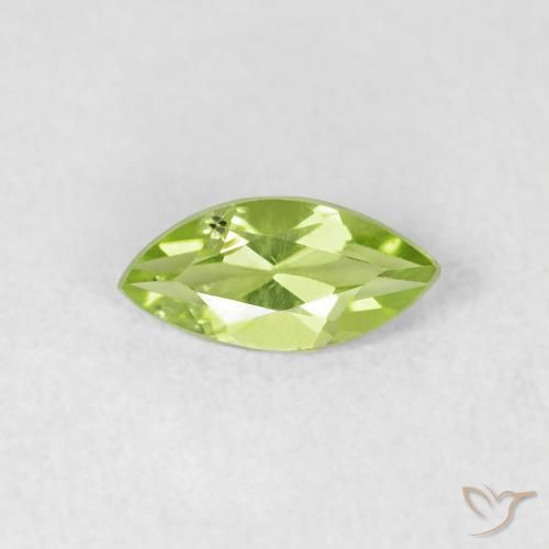 0.54ct Натуральный Ярко-зеленый Перидот, Маркиза, Чистота VS
