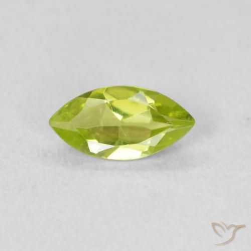 0.62ct Натуральный Средний зеленый Перидот, Маркиза, Чистота VS