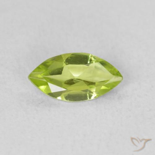 0.55ct Натуральный Средний зеленый Перидот, Маркиза, Чистота VS