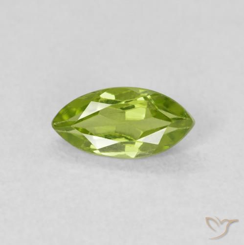 0.65ct Натуральный Средний зеленый Перидот, Маркиза, Чистота VS