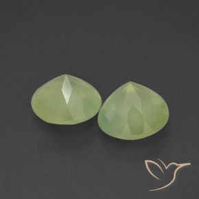 3.86 карата, натуральный Yellow Green  пренит, Круглый, Полупрозрачный