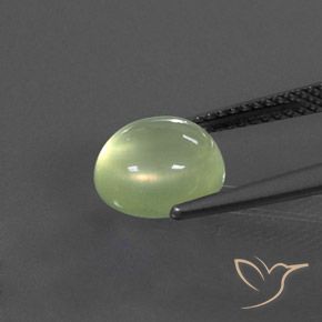 3.21 карата, натуральный Lime Green  пренит, Овал, Полупрозрачный