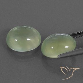 5.10 карата, натуральный Pale Pear Green  пренит, Овал, Полупрозрачный