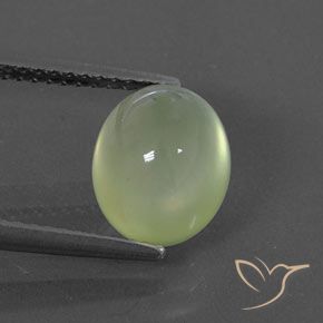 3.67ct Натуральный Yellow Green  пренит, Овал, Полупрозрачный