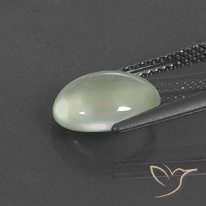 2.68 карата, натуральный Pale Green  пренит, Овал, Прозрачный