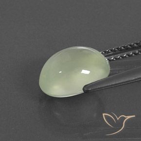 2.60 карата, натуральный Medium Green  пренит, Овал, Полупрозрачный