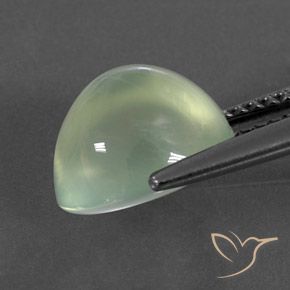 4.09 карата, натуральный Very Light Green  пренит, Овал, Полупрозрачный