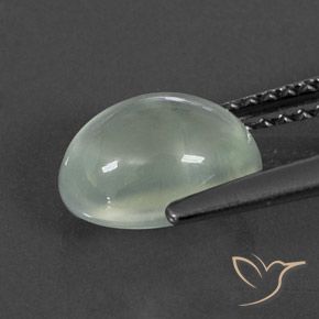 2.22 карата, натуральный Very Light Green  пренит, Овал, Полупрозрачный
