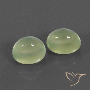5.57 карата, натуральный Light Green  пренит, Овал, Полупрозрачный