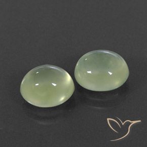 4.87 карата, натуральный Pale Green  пренит, Овал, Полупрозрачный