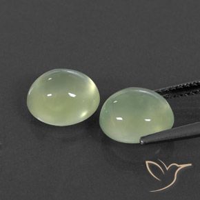 4.87 карата, натуральный Pale Green  пренит, Овал, Полупрозрачный