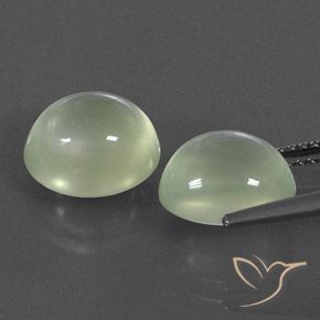 7.78 карата, натуральный Light Green  пренит, Овал, Полупрозрачный