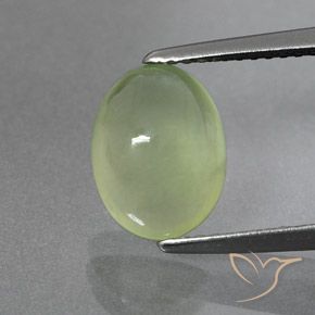 2.66ct Натуральный Желто-зеленый пренит, Овал, Полупрозрачный