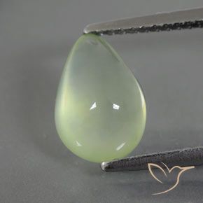 2.77ct Натуральный Бледно-зеленый пренит, Форма груши, Полупрозрачный