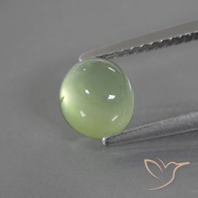 1.70ct Натуральный Лаймово-зеленый пренит, Овал, Полупрозрачный