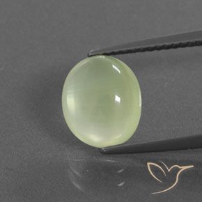 2.95ct Натуральный Серовато-зеленый пренит, Овал, Полупрозрачный