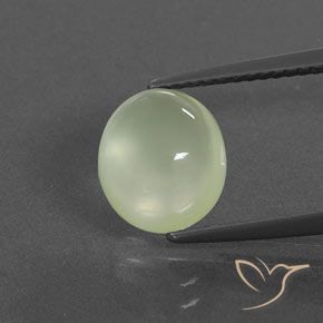 3.29ct Натуральный Оливковый Зеленый пренит, Овал, Полупрозрачный