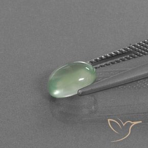 1.61 карата, натуральный Бледно-желтовато-зеленый пренит, Овал, Прозрачный