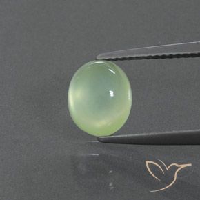 2.34ct Натуральный Светло-желтовато-зеленый пренит, Овал, Полупрозрачный
