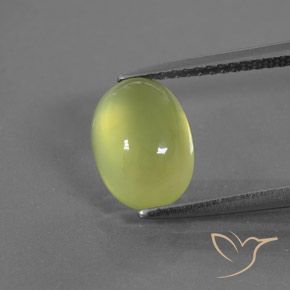 2.80ct Натуральный Светло-зеленовато-желтый пренит, Овал, Полупрозрачный