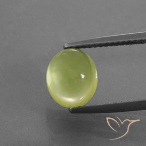 3.51ct Натуральный Светло-лимонно-желтый пренит, Овал, Полупрозрачный