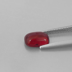 1.79 карата, натуральный Красный Пироп Гранат, Прозрачный, Полупрозрачный