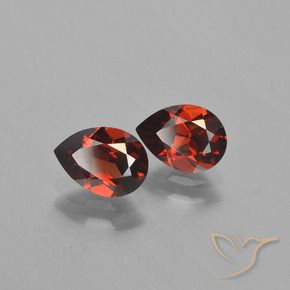 1.81 карата, натуральный Мерло Красный Пироп Гранат, Форма груши, VVS-VS