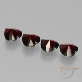 3.02 карата, натуральный Темно-красный Пироп Гранат, Форма сердца, VVS-VS