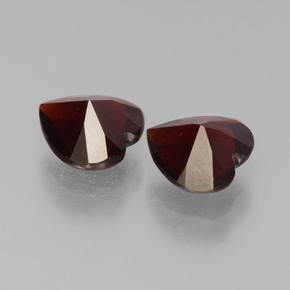 1.54 карата, натуральный Темно-красный Пироп Гранат, Форма сердца, VVS-VS