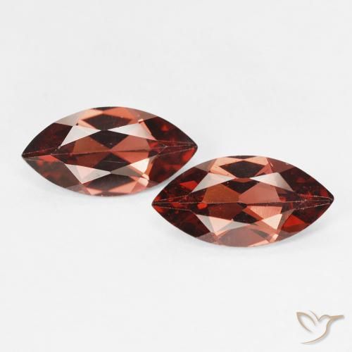 2.27ctw Натуральный Medium Dark-Red Пироп Гранат, Маркиза, VVS-VS