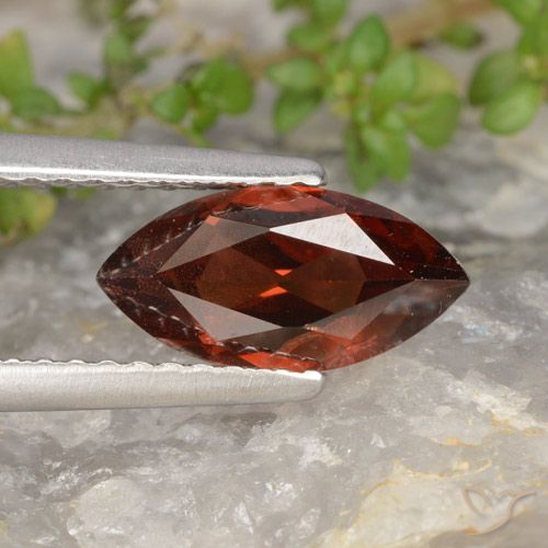 1.17ct Натуральный Глубокий алый красный Пироп Гранат, Маркиза, Чистота VS