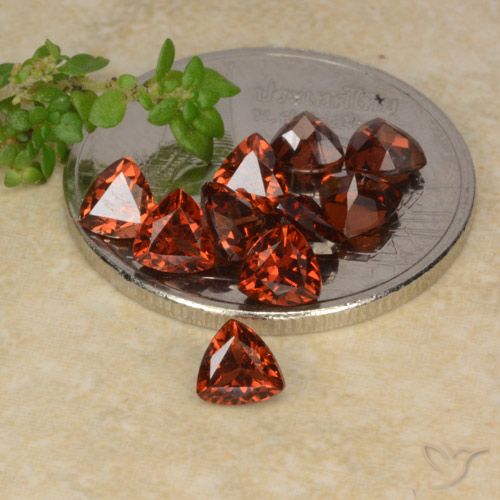 2.89 карата, натуральный Алый красный Пироп Гранат, Триллион, Чистота VS