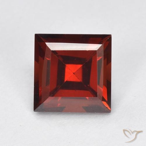 2.29ct Натуральный Темно-красный Пироп Гранат, Квадрат, VVS-VS