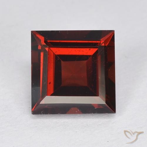 2.17ct Натуральный Темно-красный Пироп Гранат, Квадрат, VVS-VS