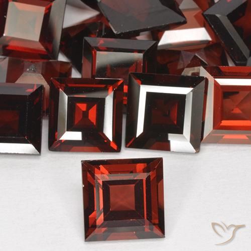 2.91ct Натуральный Мерло Красный Пироп Гранат, Квадрат, VVS-VS