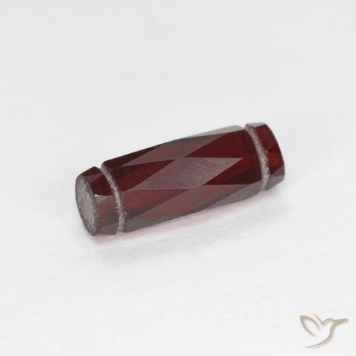 1.36ct Натуральный Сангрия красная Пироп Гранат, причудливая, Чистота VS