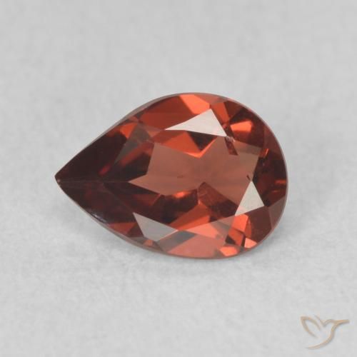 0.72ct Натуральный Темно-красный Пироп Гранат, Форма груши, Чистота VVS