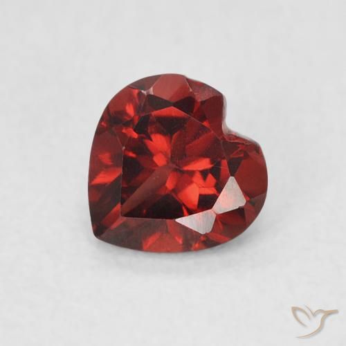0.60ct Натуральный Смородина красная Пироп Гранат, Сердце, Чистота VVS
