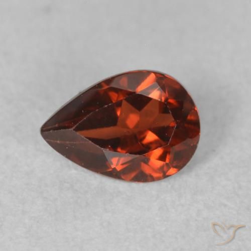 0.52ct Натуральный Темно-красный Пироп Гранат, Форма груши, Чистота VS