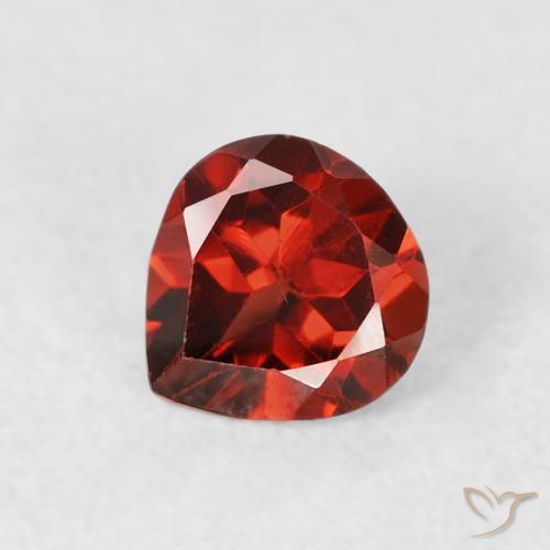 0.61ct Натуральный Ярко-красный Пироп Гранат, Форма груши, Чистота VS