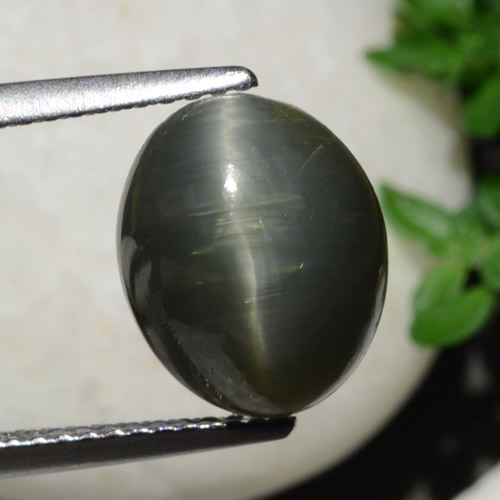 5.40 карата, натуральный Стальной Серый Кварц Кошачий глаз, Огранка Овал, Непрозрачный