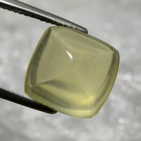 8.72 карата, натуральный Light Greenish Yellow  Кварц, Подушка Крой, Прозрачный