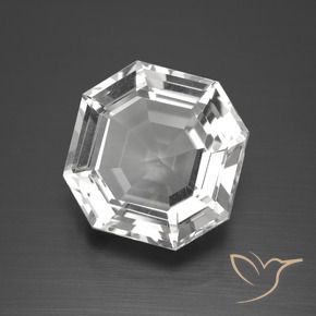 12.93 карата, натуральный Ясно Белый Кварц, Октагон / Изумрудная Огранка, Чистота VVS
